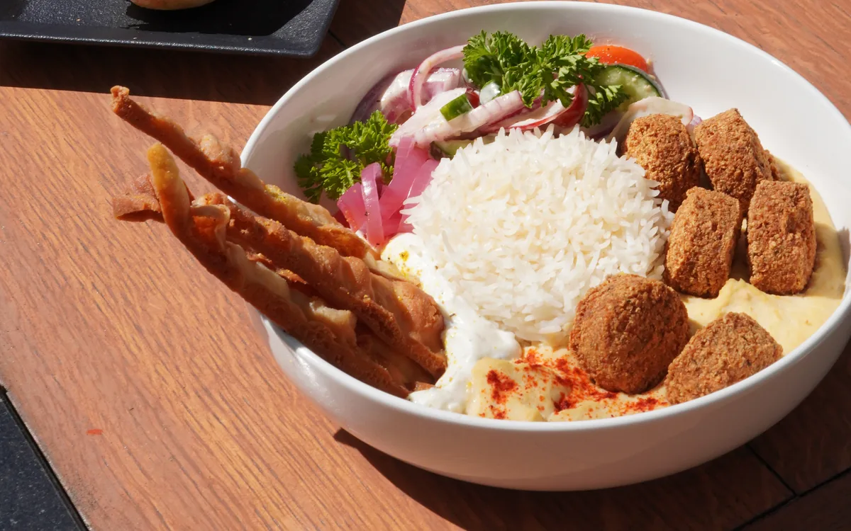 Bowl with rice, falafel and salad